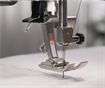 Bernina-535-Keyfeature-Light