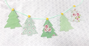 Christmas Tree Bunting Kit