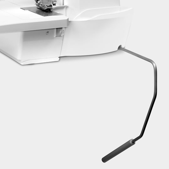 Bernina L 460 Overlocker Free-Hand System (FHS) for knee–operated presser-foot lift